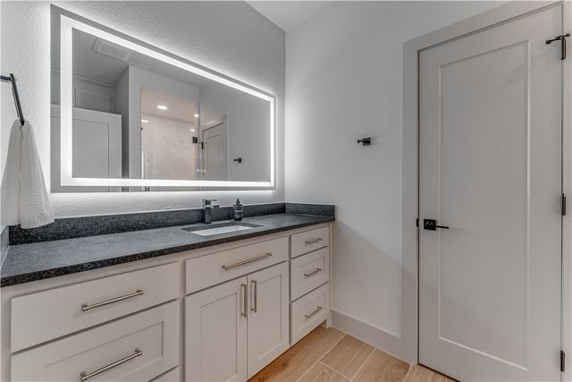 1765 Walnut Avenue, Fayetteville, AR 72703