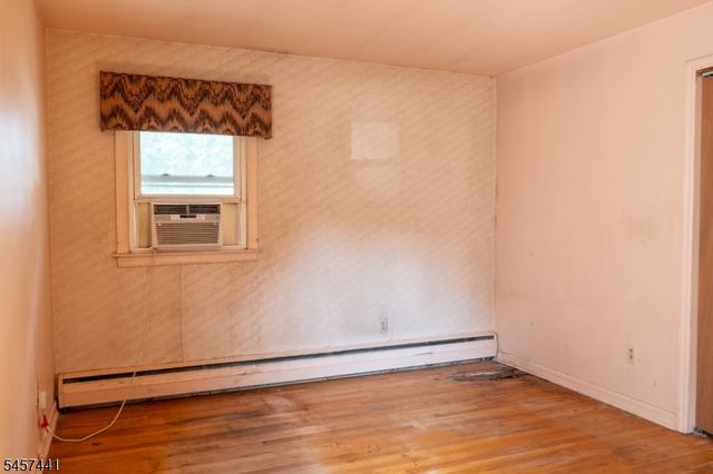 10 Moore Pl, Nutley Twp., NJ 07110