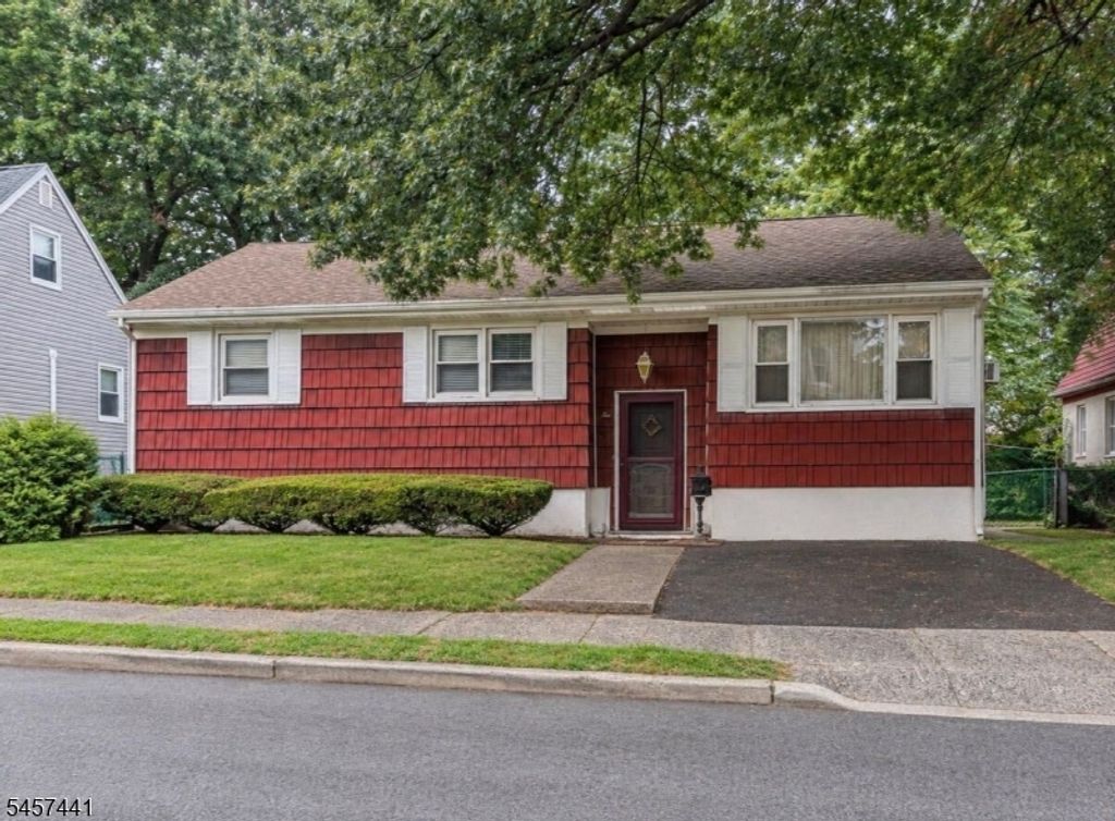 10 Moore Pl, Nutley Twp., NJ 07110 — photo 3