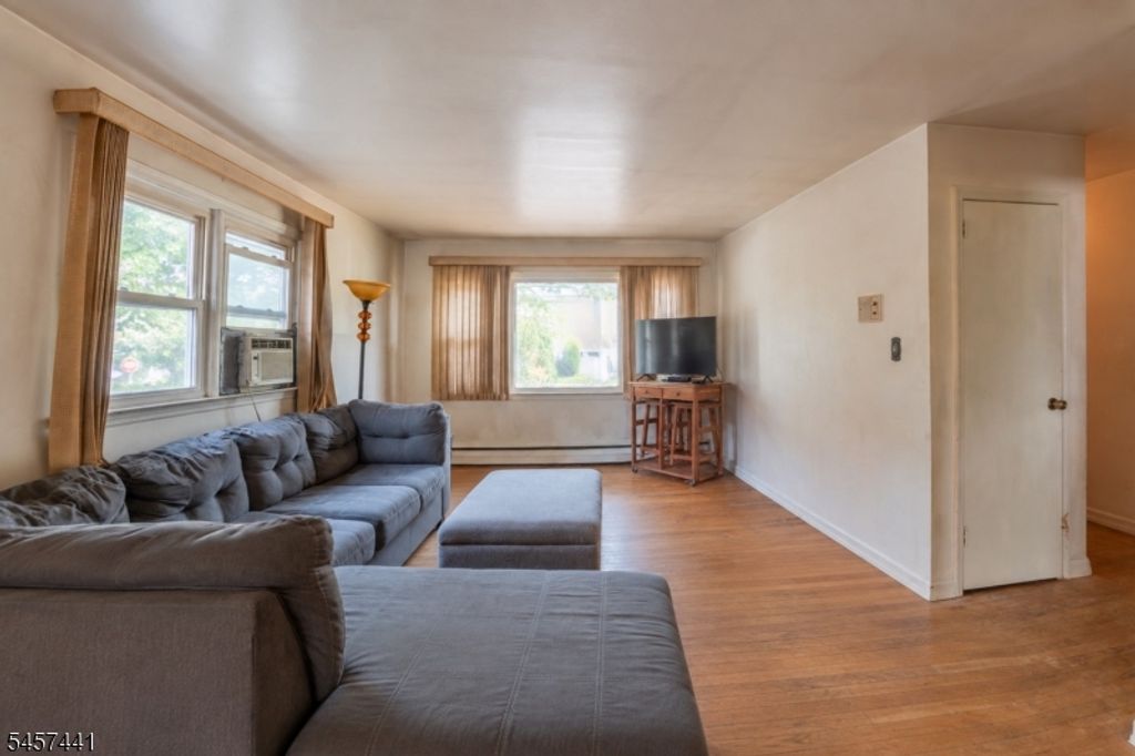 10 Moore Pl, Nutley Twp., NJ 07110 — photo 4