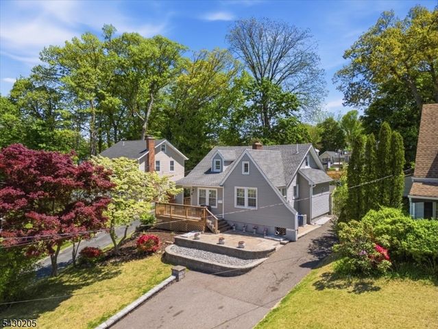 14 Espy Rd, Caldwell Boro Twp., NJ 07006