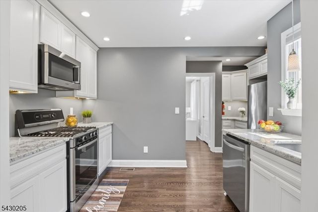 14 Espy Rd, Caldwell Boro Twp., NJ 07006