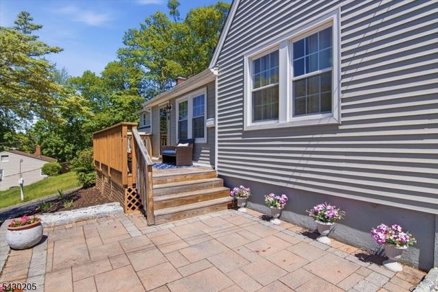 14 Espy Rd, Caldwell Boro Twp., NJ 07006