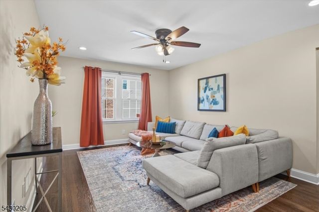 14 Espy Rd, Caldwell Boro Twp., NJ 07006
