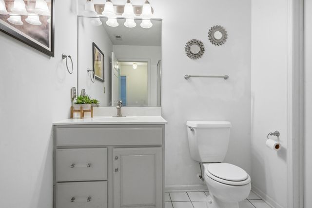 2267 Whispering Oaks Court, Highland, IN 46322