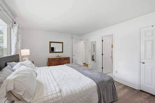 2267 Whispering Oaks Court, Highland, IN 46322