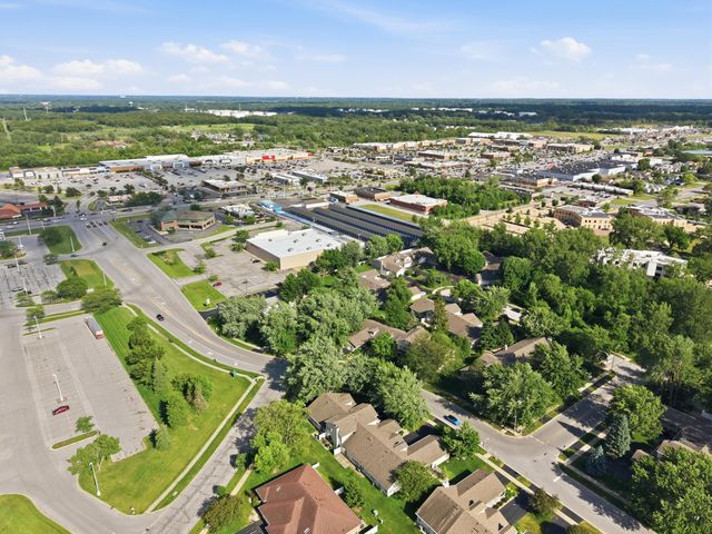 2267 Whispering Oaks Court, Highland, IN 46322