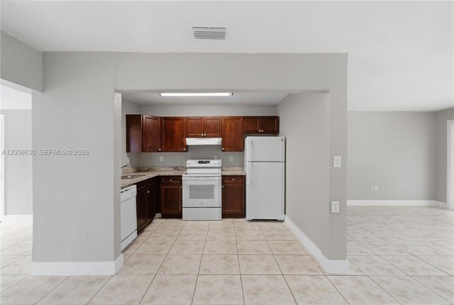 6581 NW 22nd Street, Sunrise, FL 33313