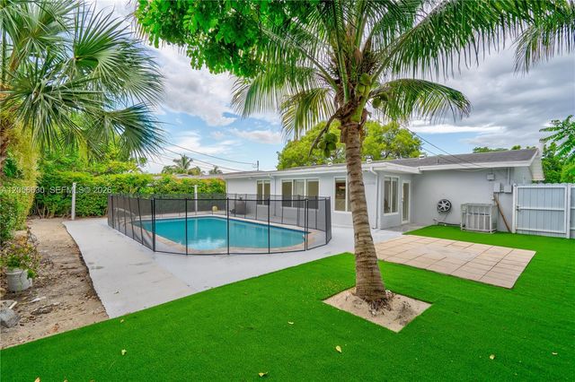6581 NW 22nd Street, Sunrise, FL 33313