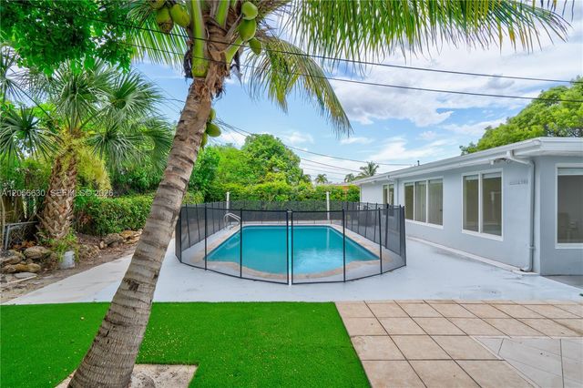 6581 NW 22nd Street, Sunrise, FL 33313