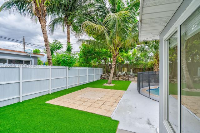 6581 NW 22nd Street, Sunrise, FL 33313
