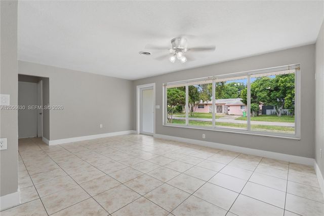 6581 NW 22nd Street, Sunrise, FL 33313