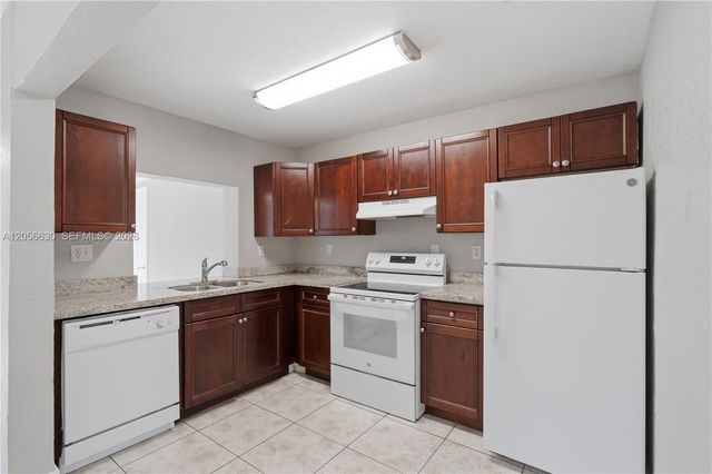 6581 NW 22nd Street, Sunrise, FL 33313