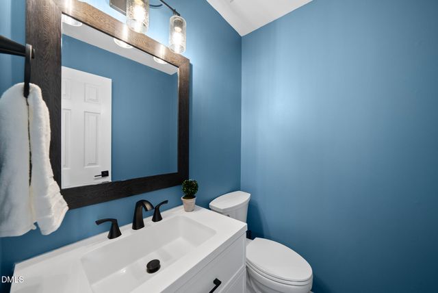 8306 Chimneycap Drive, Raleigh, NC 27613