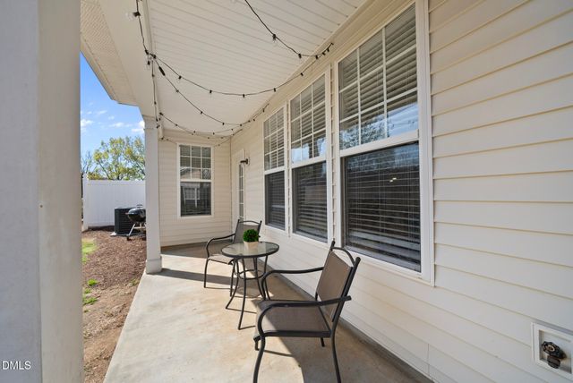 8306 Chimneycap Drive, Raleigh, NC 27613