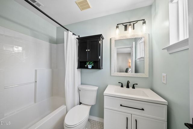 8306 Chimneycap Drive, Raleigh, NC 27613