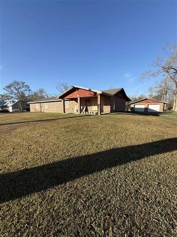 2679 Southern Drive, Lake Charles, LA 70611