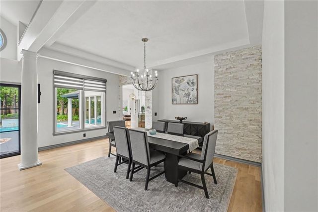 5346 W 123RD Street, Leawood, KS 66209