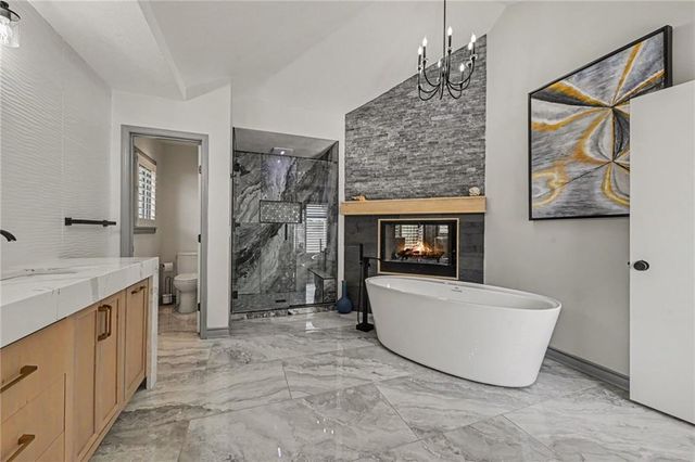 5346 W 123RD Street, Leawood, KS 66209