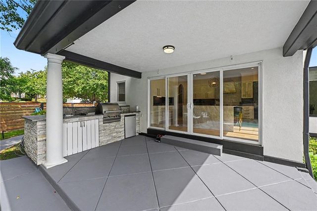 5346 W 123RD Street, Leawood, KS 66209