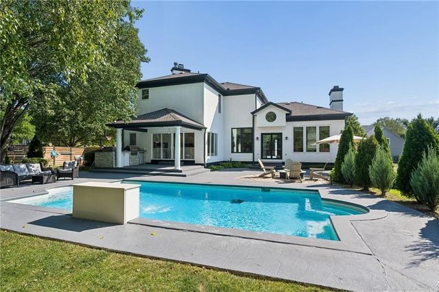 5346 W 123RD Street, Leawood, KS 66209