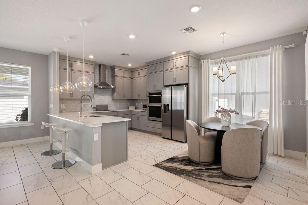 Image 12 of property listing at 21 W STEELE STREET, Orlando, FL 32804