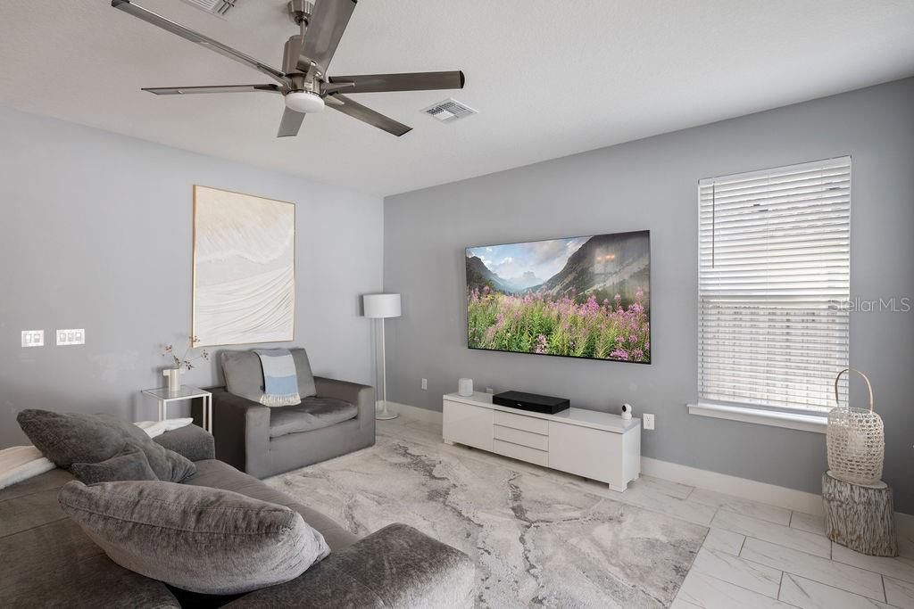 Image 16 of property listing at 21 W STEELE STREET, Orlando, FL 32804