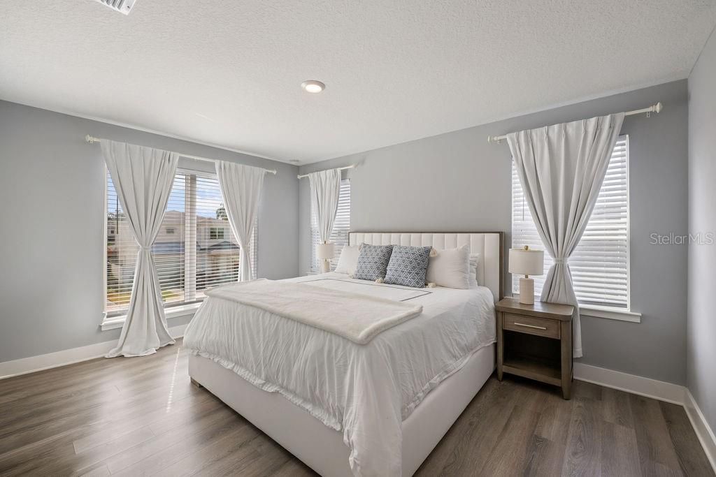 Image 19 of property listing at 21 W STEELE STREET, Orlando, FL 32804