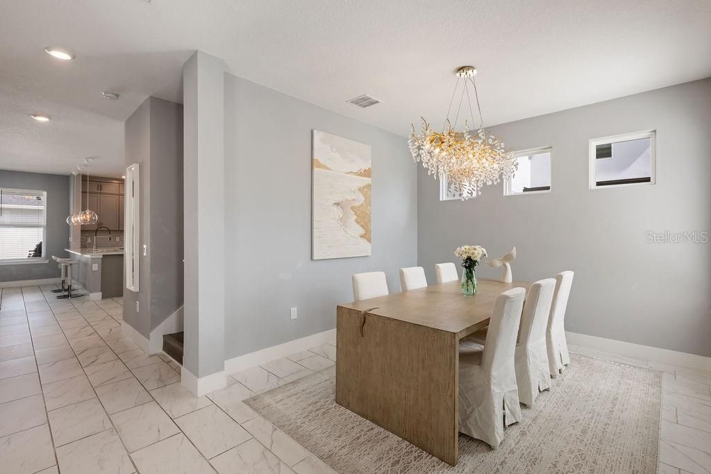 Image 7 of property listing at 21 W STEELE STREET, Orlando, FL 32804