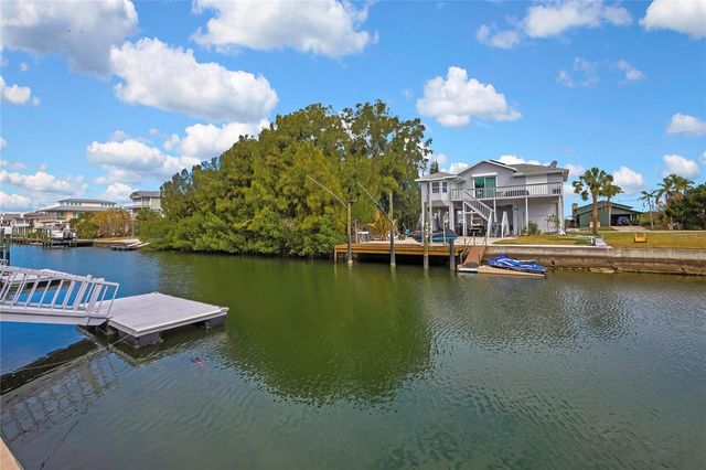 6703 SEAVIEW BOULEVARD, Hudson, FL 34667