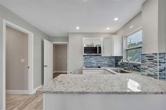 6703 SEAVIEW BOULEVARD, Hudson, FL 34667