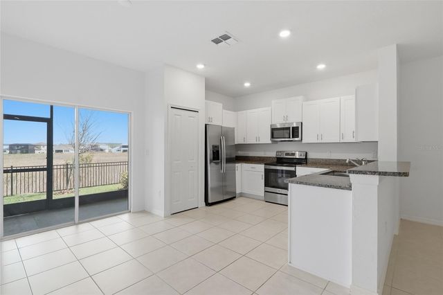 32127 POWDERPUFF MIMOSA DRIVE, San Antonio, FL 33576