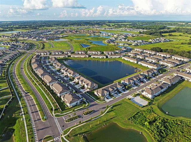 32127 POWDERPUFF MIMOSA DRIVE, San Antonio, FL 33576