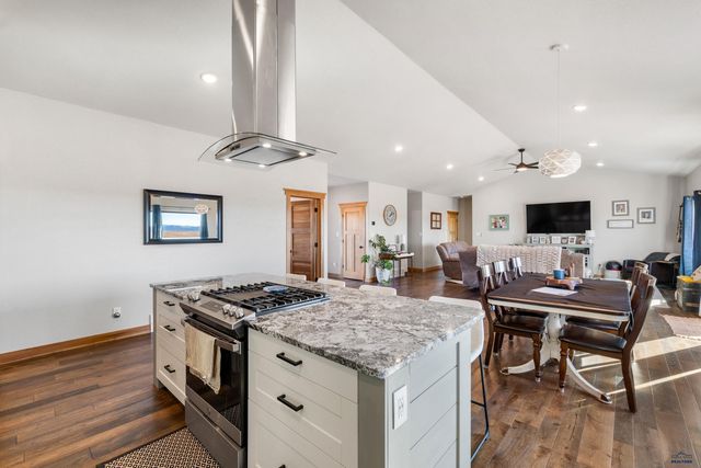 24160 ALKAN LN, Hermosa, SD 57744