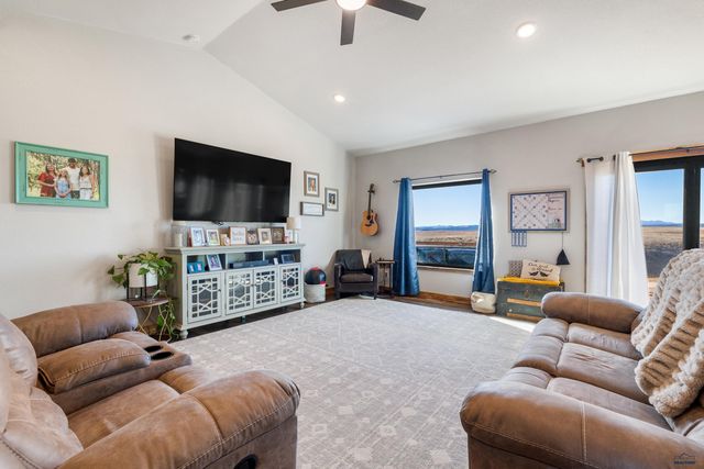 24160 ALKAN LN, Hermosa, SD 57744