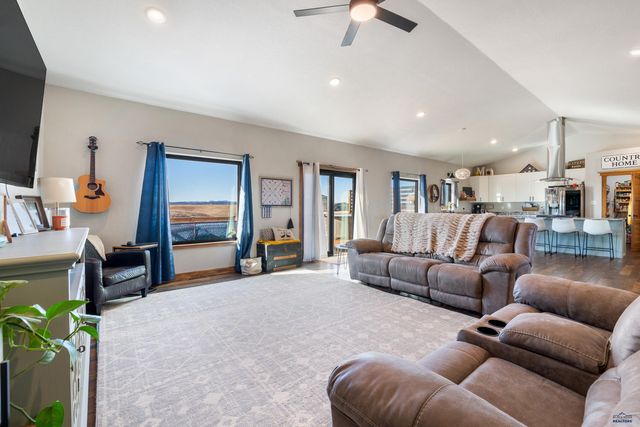 24160 ALKAN LN, Hermosa, SD 57744