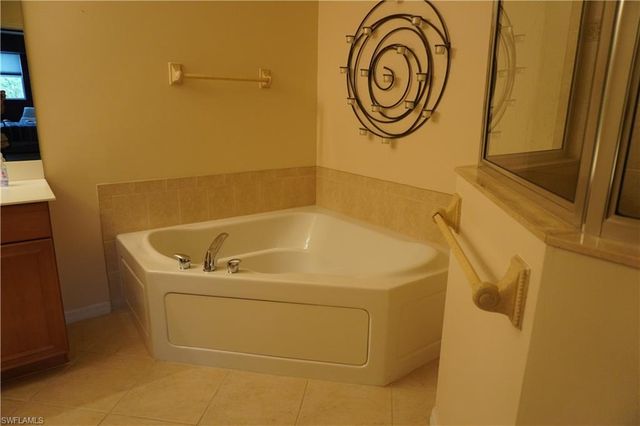 13091 Sandy Key BEND # 104, North Fort Myers, FL 33903