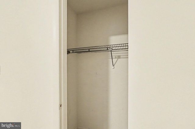 1725 ENGLISH DR, Mechanicsburg, PA 17055