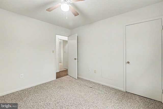 1725 ENGLISH DR, Mechanicsburg, PA 17055