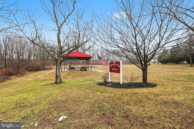 1725 ENGLISH DR, Mechanicsburg, PA 17055