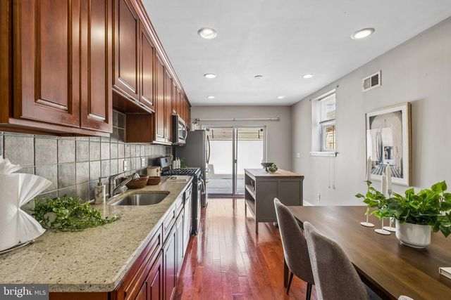 1020 S 24TH ST, Philadelphia, PA 19146