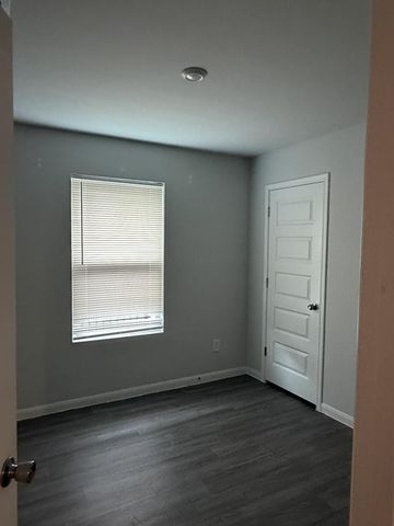 89 Road 51026, Cleveland, TX 77327