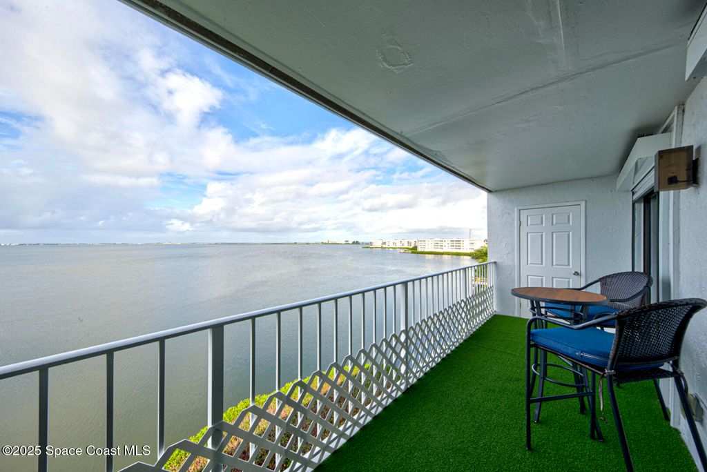 190 Seminole Lane 503, Cocoa Beach, FL 32931