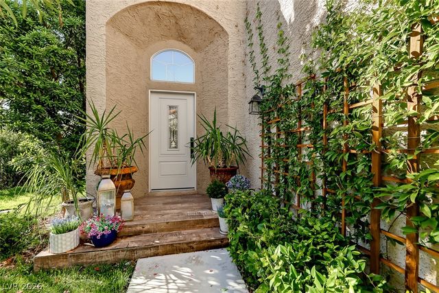 9701 Sierra Mesa Avenue, Las Vegas, NV 89117