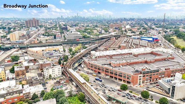 207 Bradford Street, Brooklyn, NY 11207