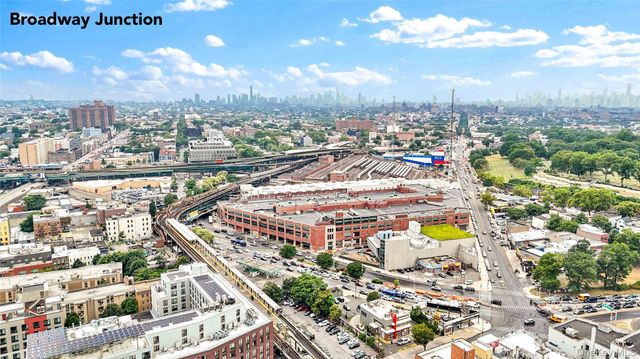 207 Bradford Street, Brooklyn, NY 11207