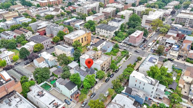 207 Bradford Street, Brooklyn, NY 11207