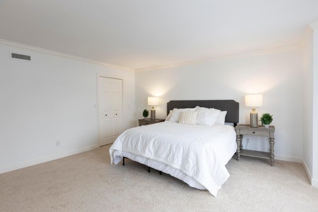 5719 Notre Dame Place, Columbus, OH 43213