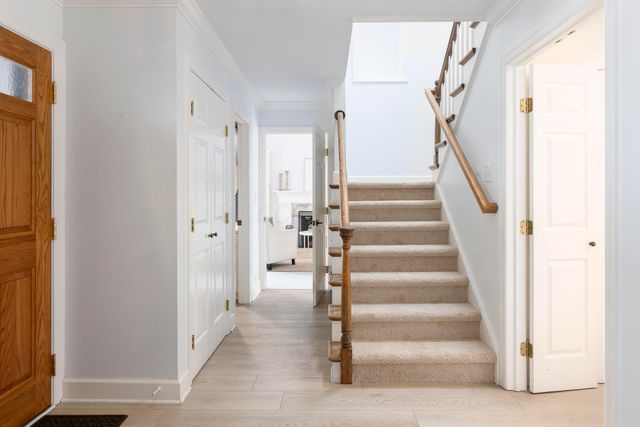 5719 Notre Dame Place, Columbus, OH 43213