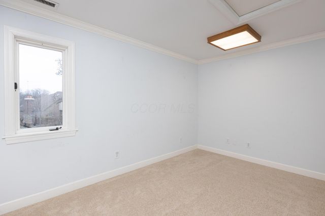 5719 Notre Dame Place, Columbus, OH 43213